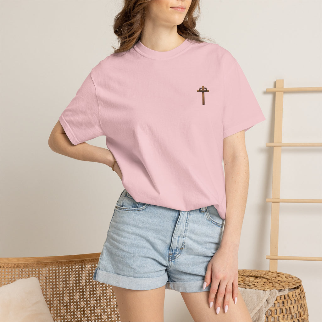 T-Shirt — 'Nobody But Jesus' Cross Graphic Christian Tee